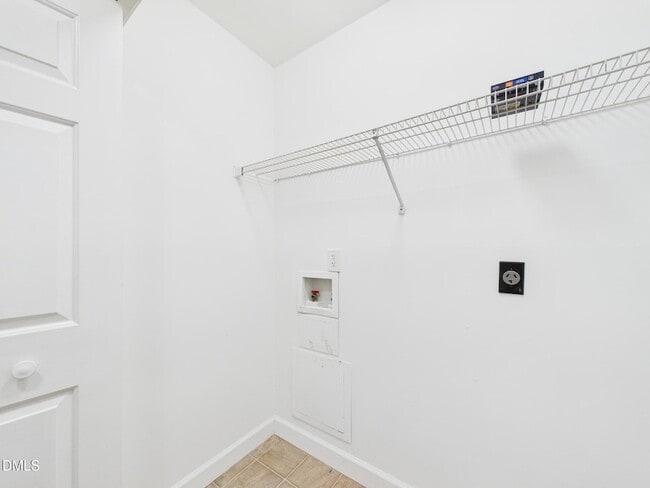 Building Photo - 103 Heatherwood Dr