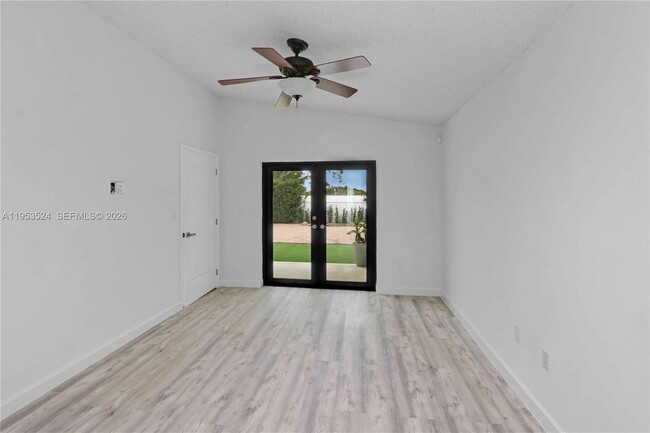 Building Photo - 21049 SW 118th Ave