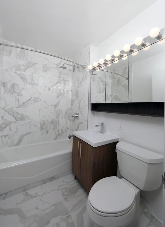 Building Photo - 3 bedroom in New York NY 10038