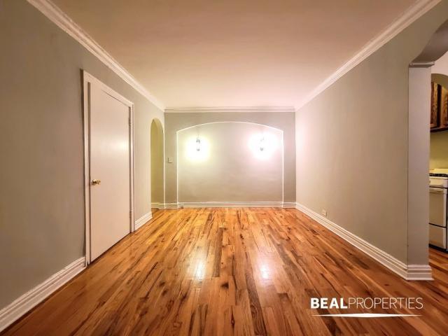 Building Photo - 1 bedroom in CHICAGO IL 60657