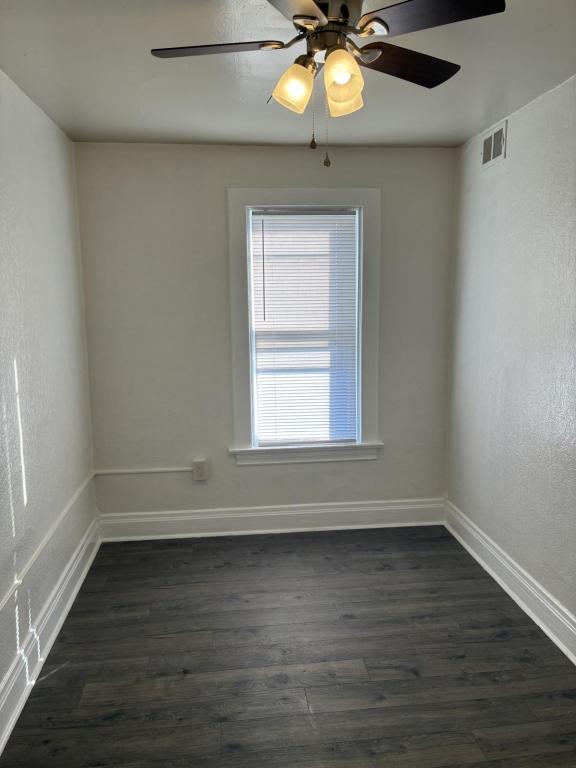 Building Photo - 4229 4th Ave