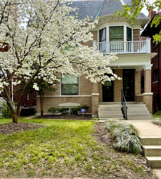 Building Photo - 6038 Westminster Pl