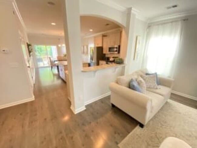 Building Photo - 243 Sallie Gordon Ln