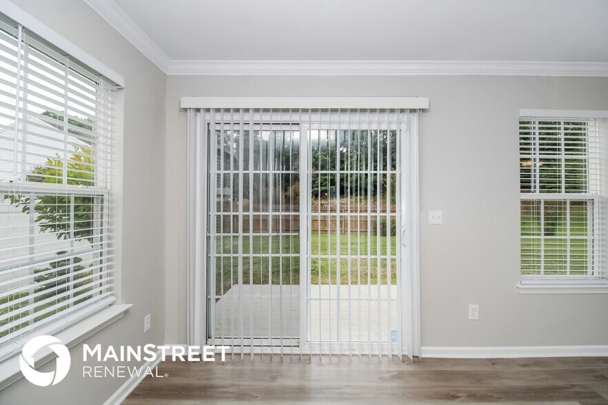 Building Photo - 4366 Paula Dr