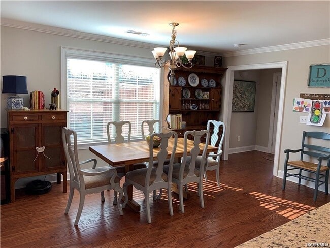 Building Photo - 1125 Benjamin Wy