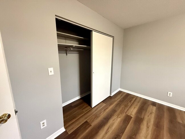 Building Photo - 1155 KY-3057