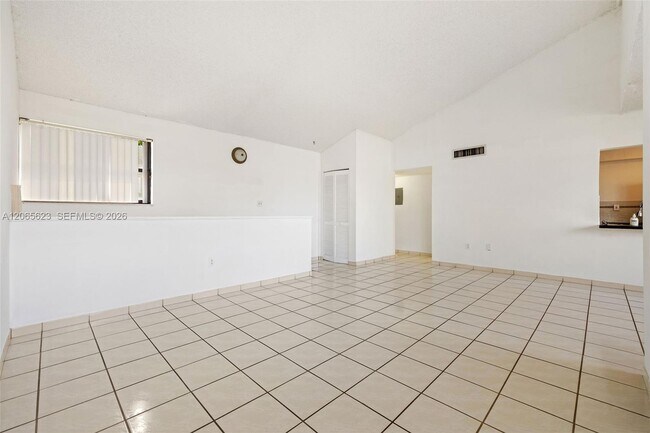 Building Photo - 10050 NW 9th St Cir