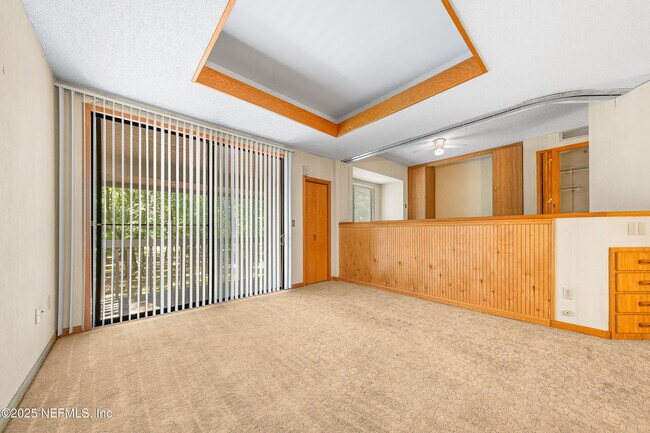 Building Photo - 2930 Ravines Rd