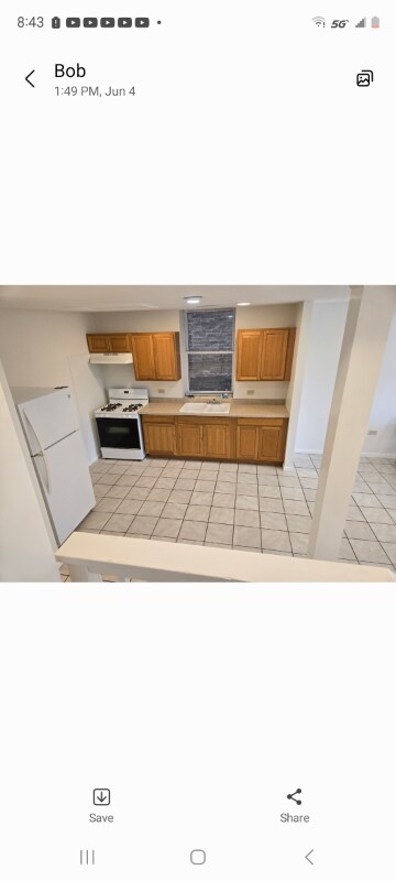 Building Photo - 4436 S Homan Ave