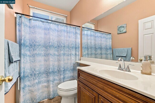 Building Photo - 204 Millbrook Dr
