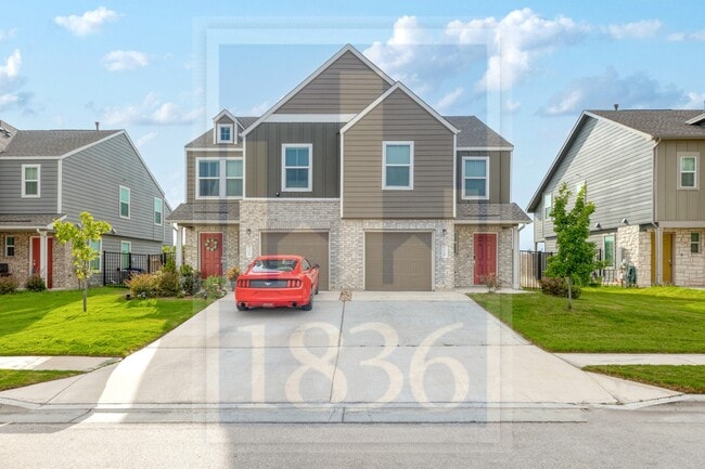 Building Photo - 7212 Sparkling Light Dr