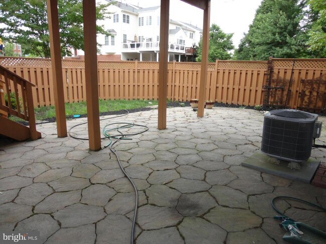 Building Photo - 25625 Anthem Terrace