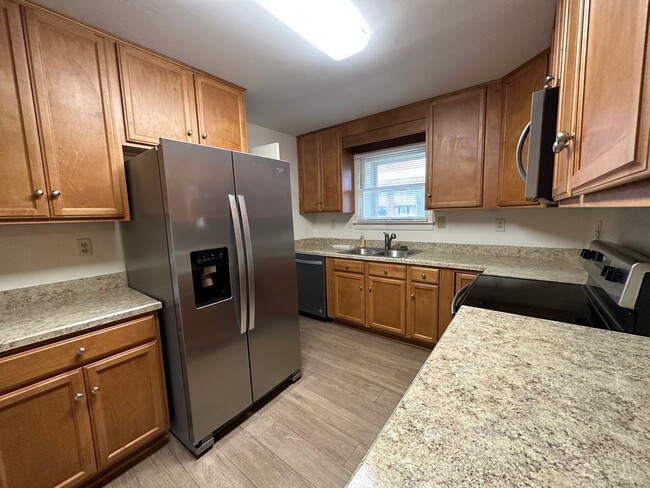 Primary Photo - Ranch in Bedford County with Extra Amenities
