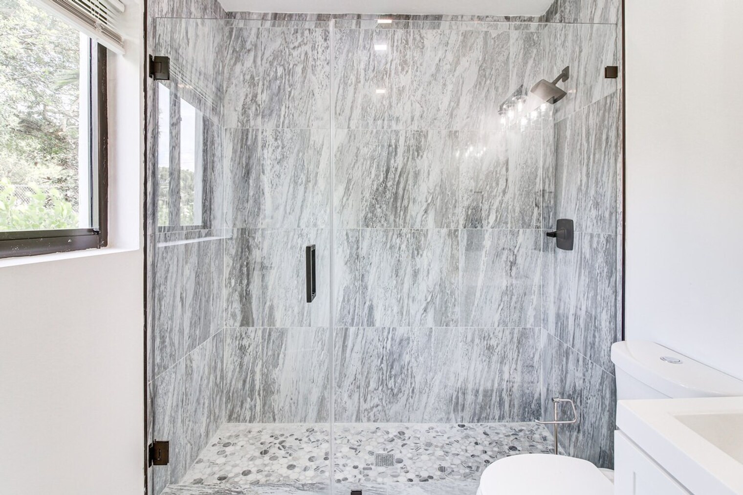 Building Photo - 6124 SW 64th Terrace