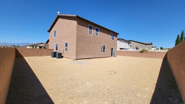 Building Photo - TESORA PAHRUMP - E. Summit Avenue