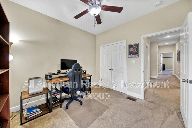Building Photo - 511 Arbor Lake Dr