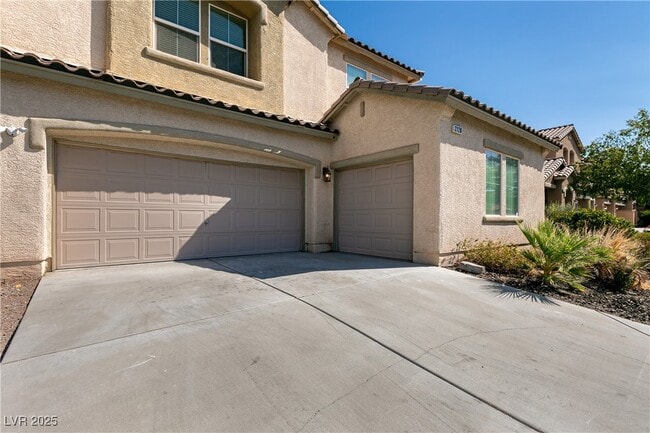 Building Photo - 2128 Marsh Tern Ct