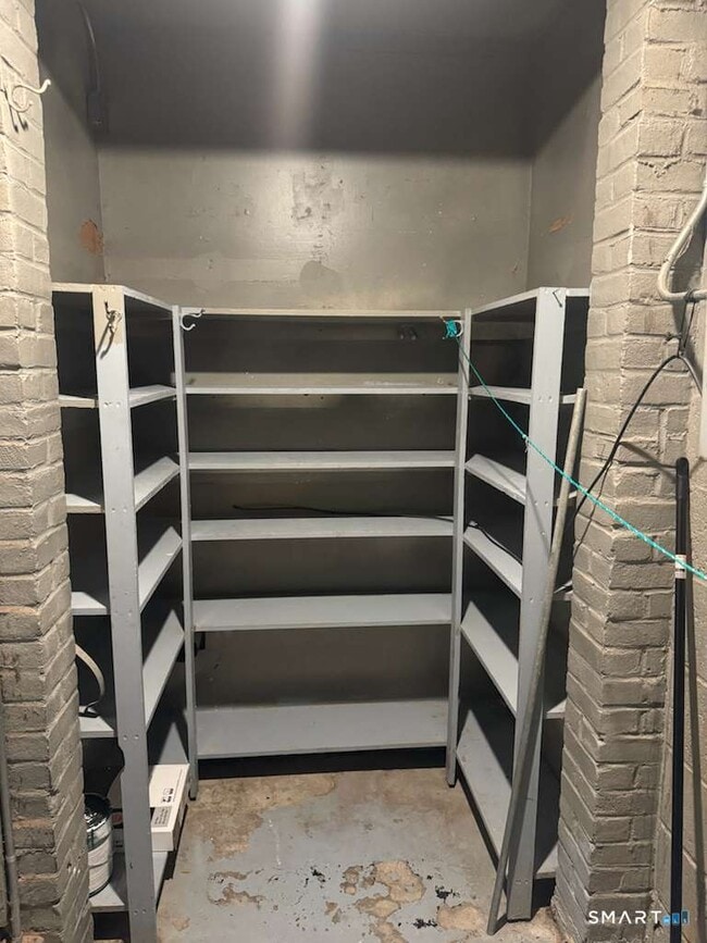 Building Photo - 33 Cannon Rd