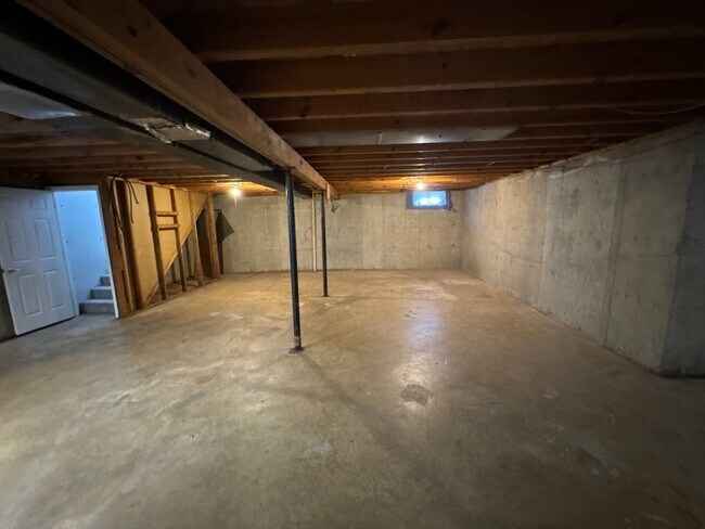 Building Photo - 5507 Branston Dr