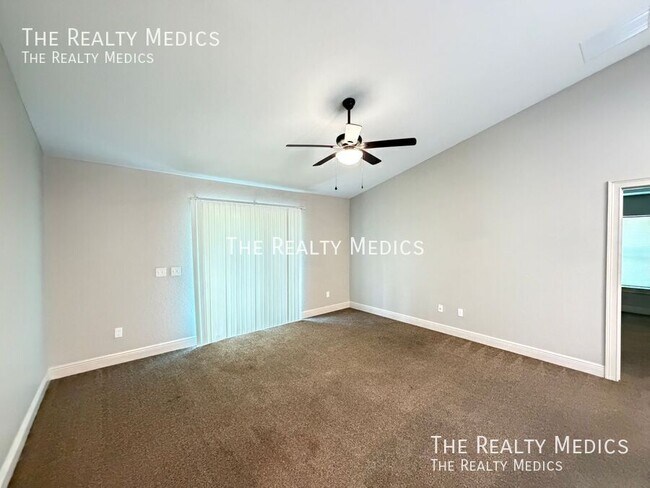 Building Photo - 334 Malauka Loop