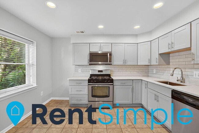 Building Photo - 14828 Ensor Ct