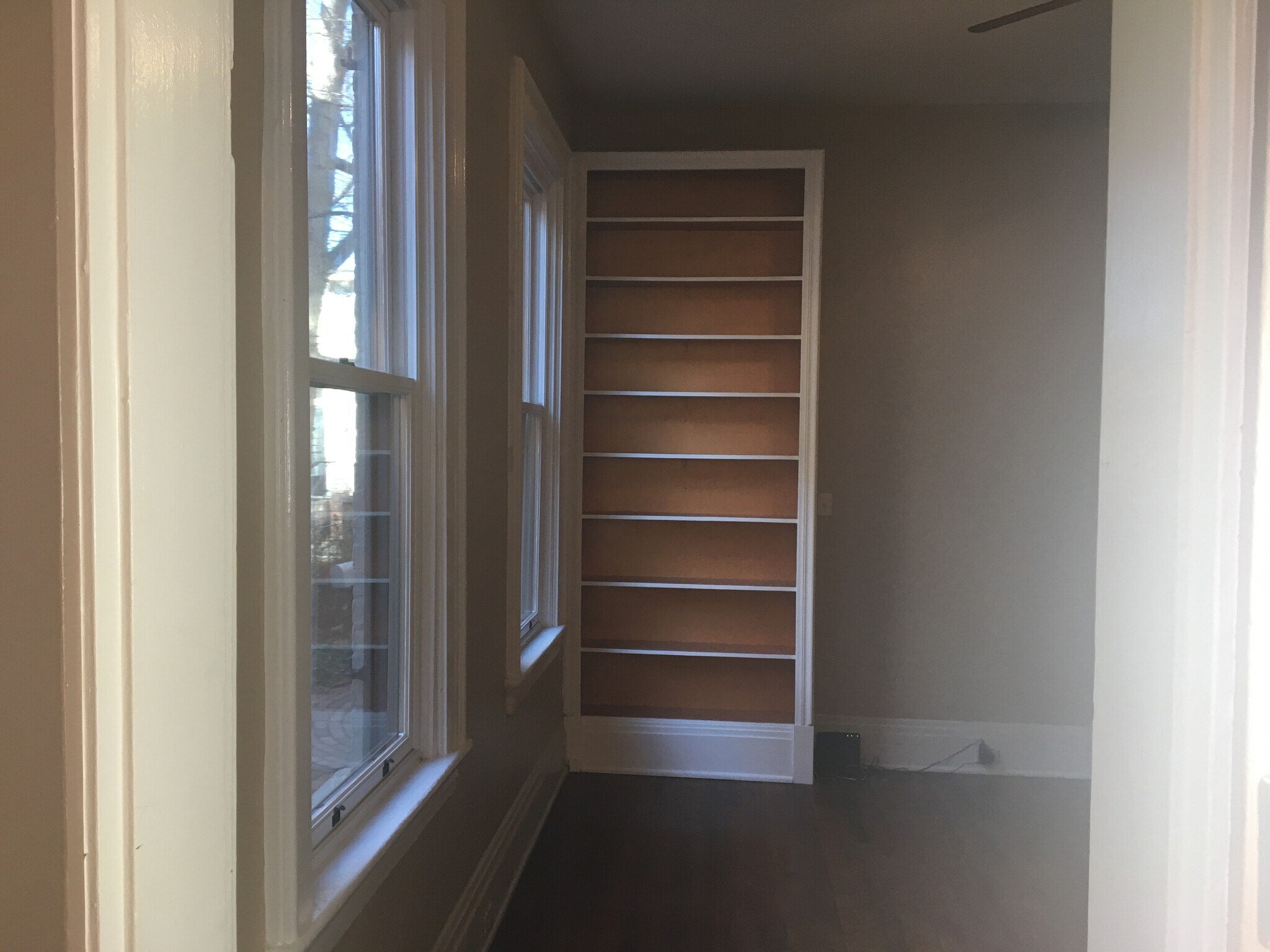 Building Photo - 213 Covington Ave