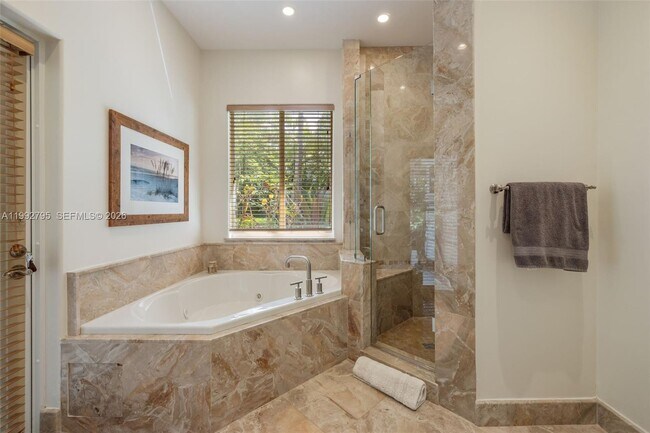 Building Photo - 755 Tiziano Ave