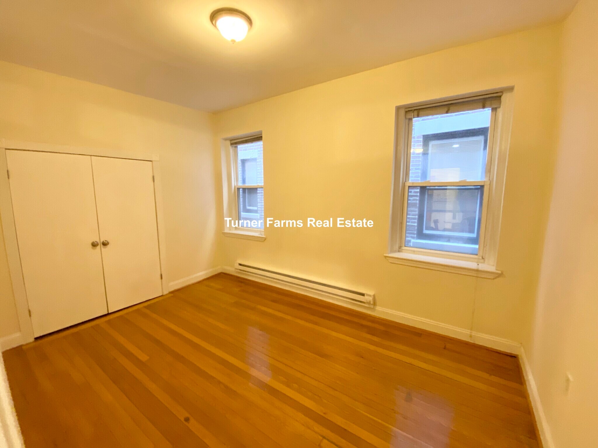 Building Photo - 19 Aberdeen St