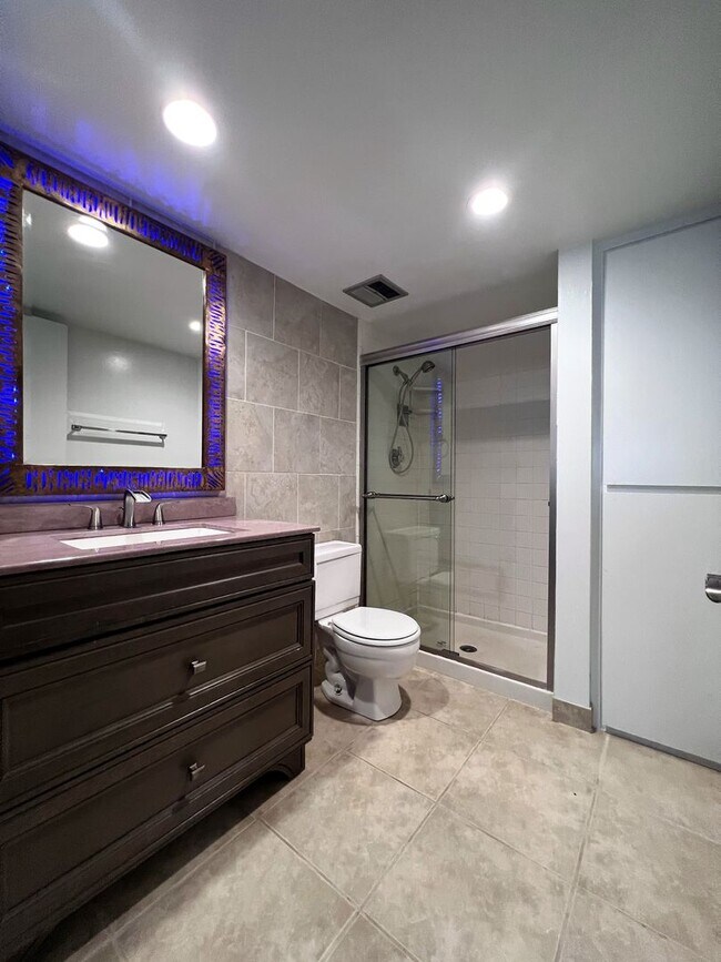 Building Photo - SCOTTSDALE SHADOWS LUXURY CONDO WITH AC, WATER INCLUDED AND 9 HOLE GOLF