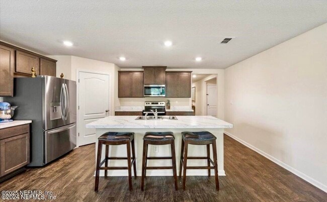 Building Photo - 75258 Bridgewater Dr