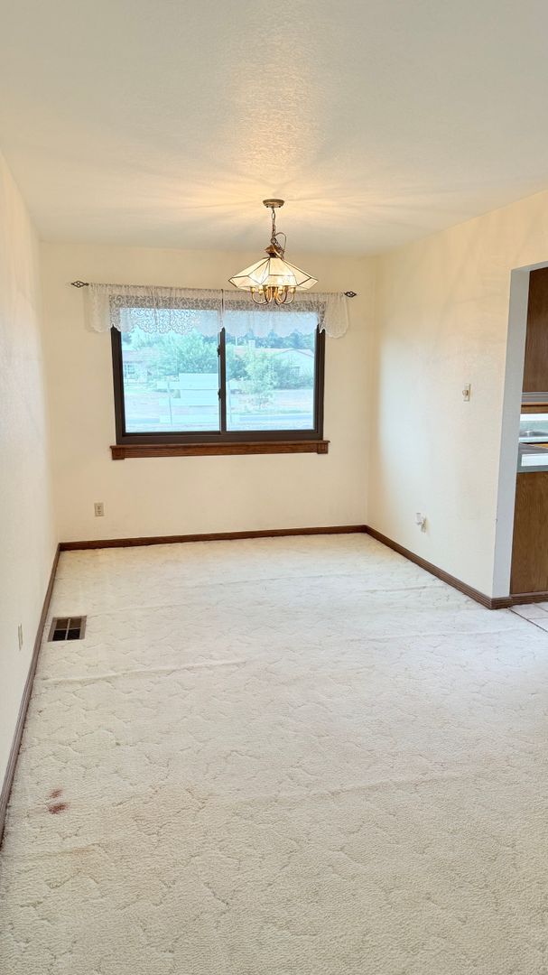 Building Photo - Charming Multi-Level Home in the Heart of ...