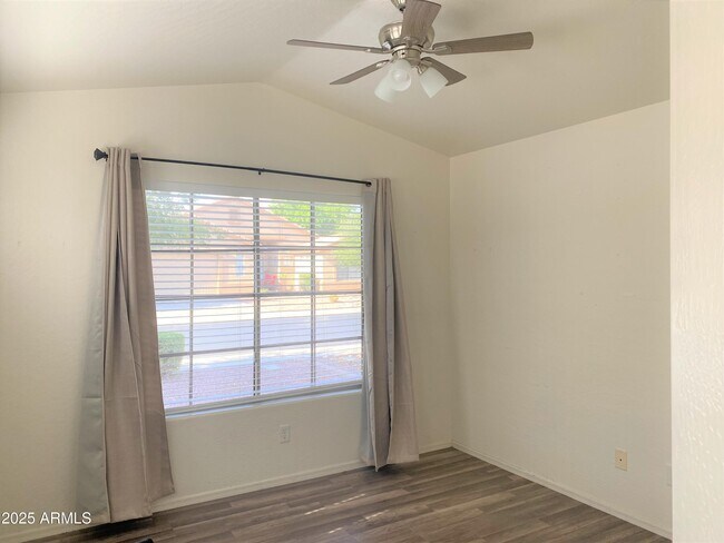 Building Photo - 12838 W Corrine Dr