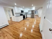 Building Photo - 50 Conant St