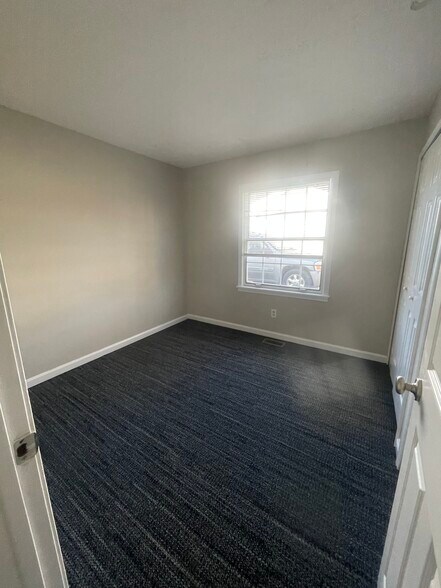Building Photo - 4015 Rudy Martin Dr