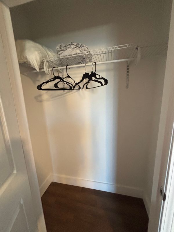 Building Photo - 637 Washington St