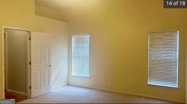 Building Photo - 2361 Cove Lake Way