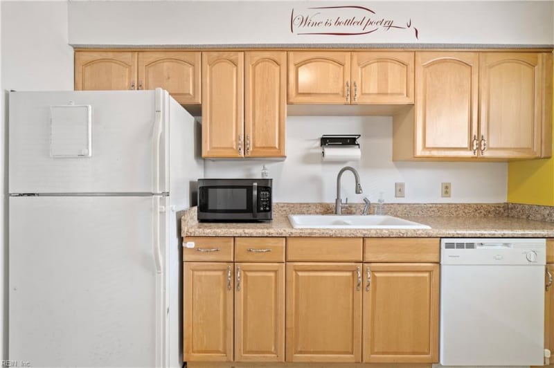 Building Photo - 3885 Topaz Ln