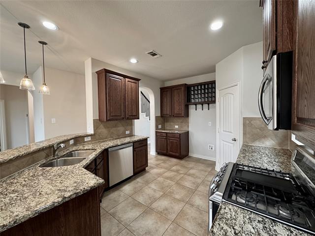 Building Photo - 2341 Elm Valley Dr