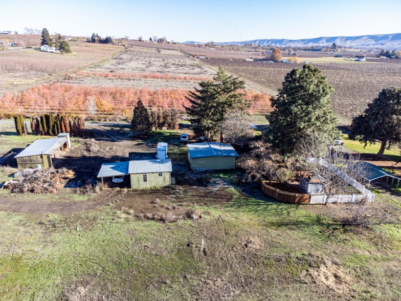 Building Photo - 80 Mountainview Rd