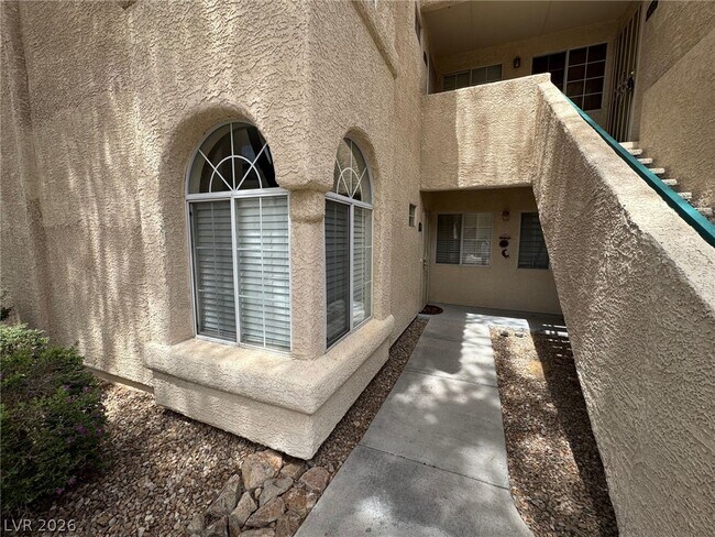 Building Photo - 2251 Wigwam Pkwy