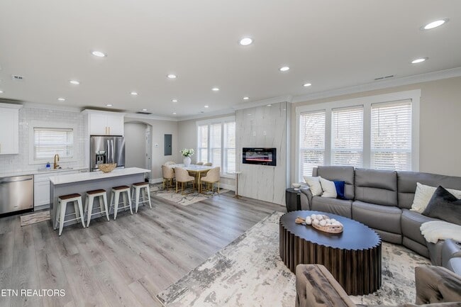 Building Photo - 5114 McKamey Rd