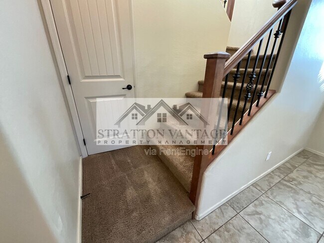 Building Photo - 4709 E Portola Valley Dr