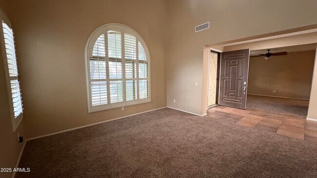 Building Photo - 15165 N 143rd Ave