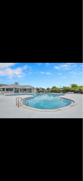 Building Photo - 9513 Grovedale Cir