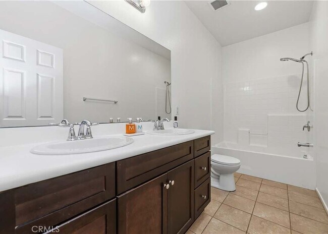 Building Photo - 6762 Monarch Way