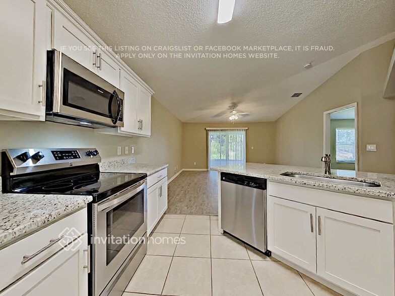 Building Photo - 1052 Brumpton Pl