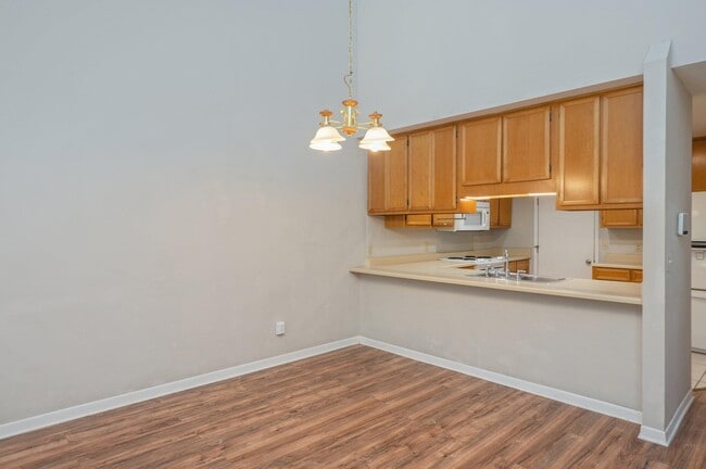 Building Photo - 96 Catamaran Ln