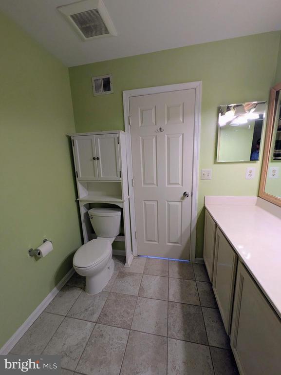 Building Photo - 2502 Clover Field Cir