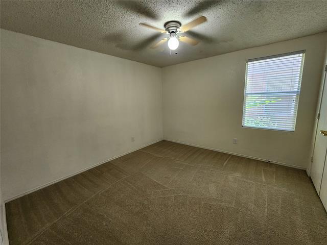 Building Photo - 3952 Thoroughbred Trail
