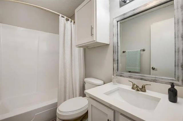 Building Photo - 6115 Jack Finney Blvd